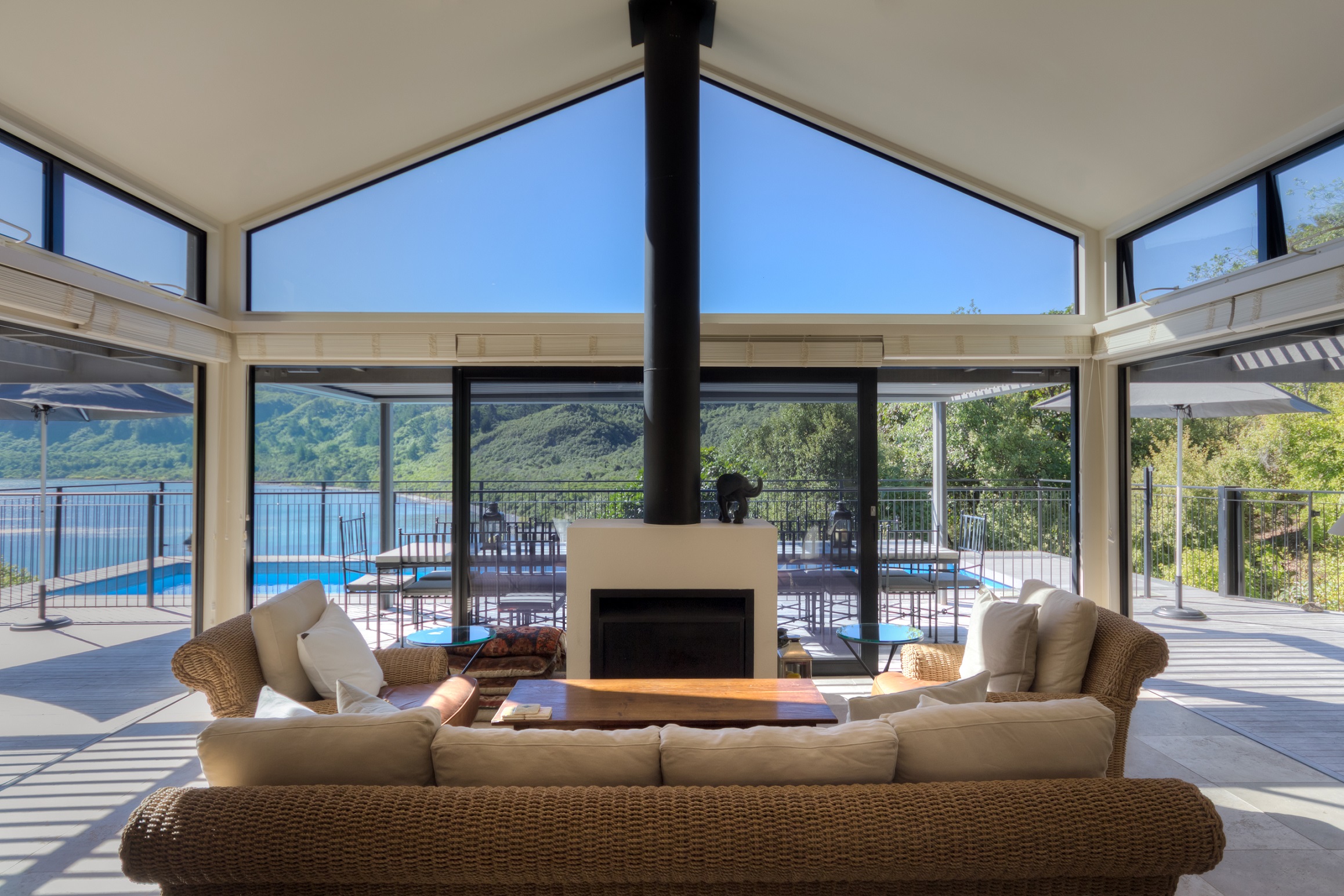 Holiday Homes & Rentals Taupo Official Website