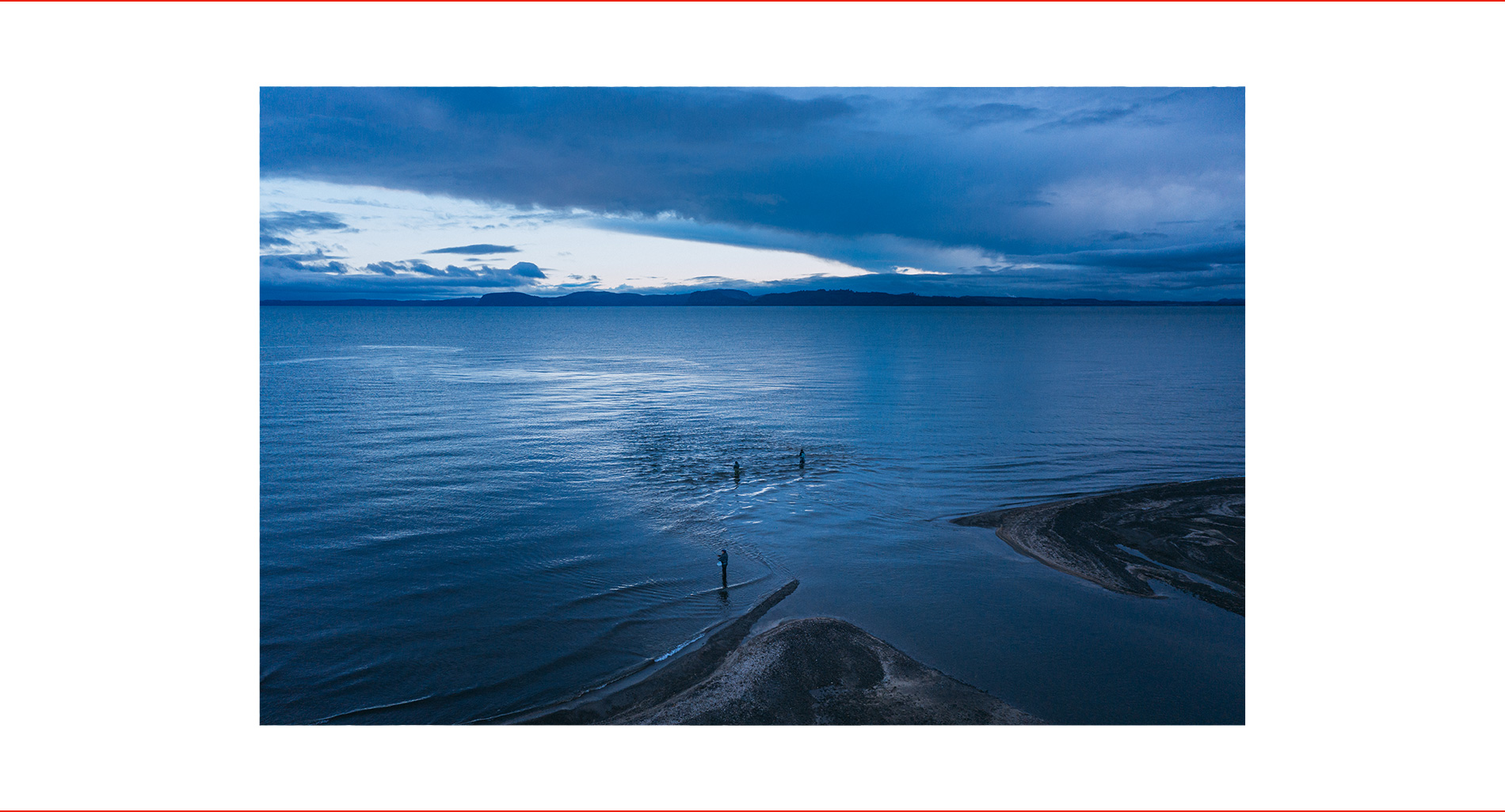 Aroha - Libby O'Brien, Fly fishing woman Taupo New Zealand - Hinemaiaia River mouth  