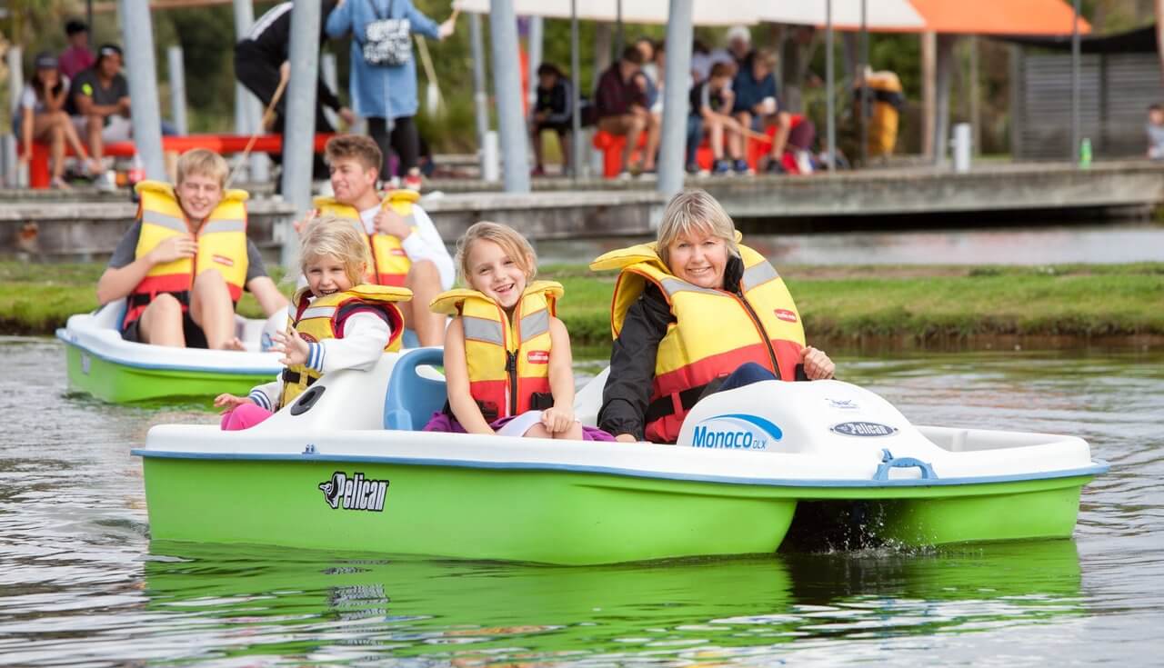 Huka Prawn Park Family Pedal Boat