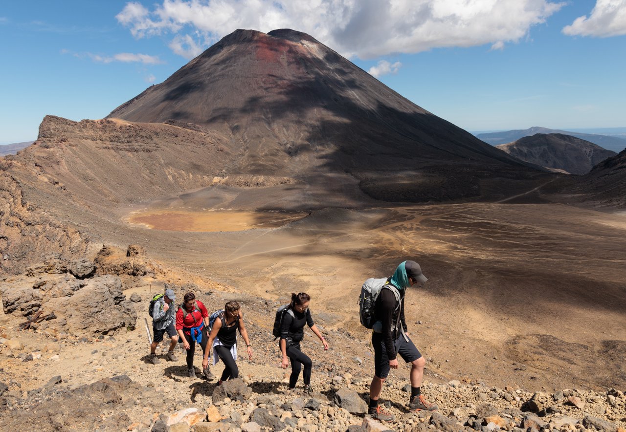 Tongariro Alpine Crossing - Group Devil Stairs