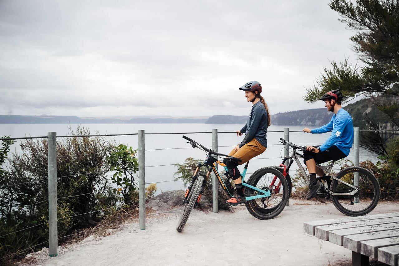 Bas and Vaea - Great Lake Trails lookout, Taupo